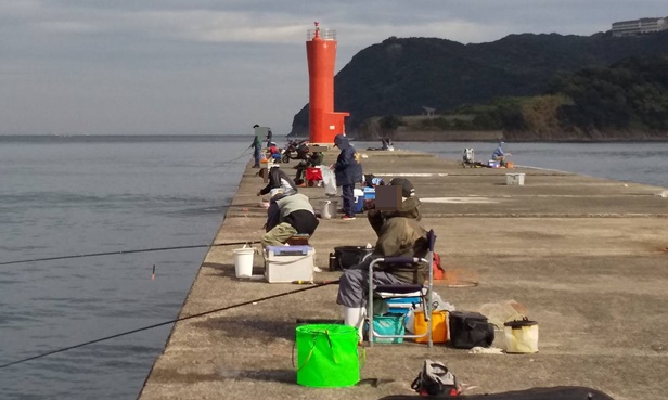 和歌山市 加太大波止 釣り情報 和歌山こてつの車中泊 釣り情報